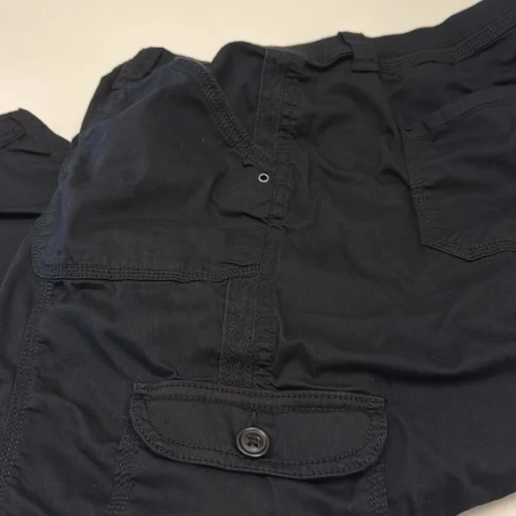 Style & Co. Black Capris - Picture 2 of 9